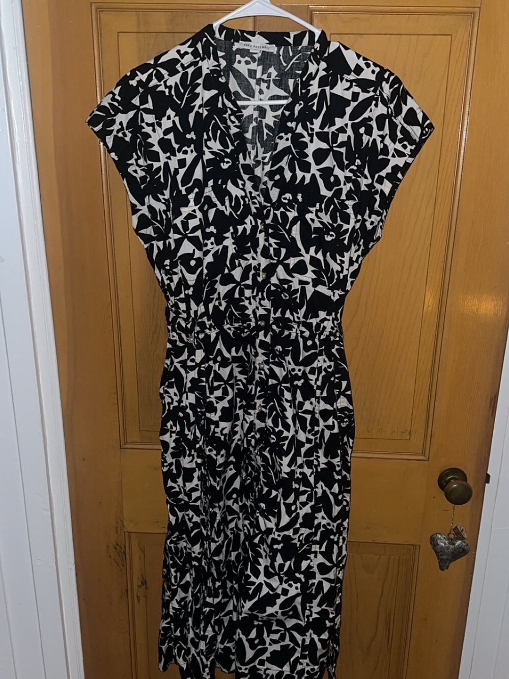Walmart Free Assembly Dress Size Large